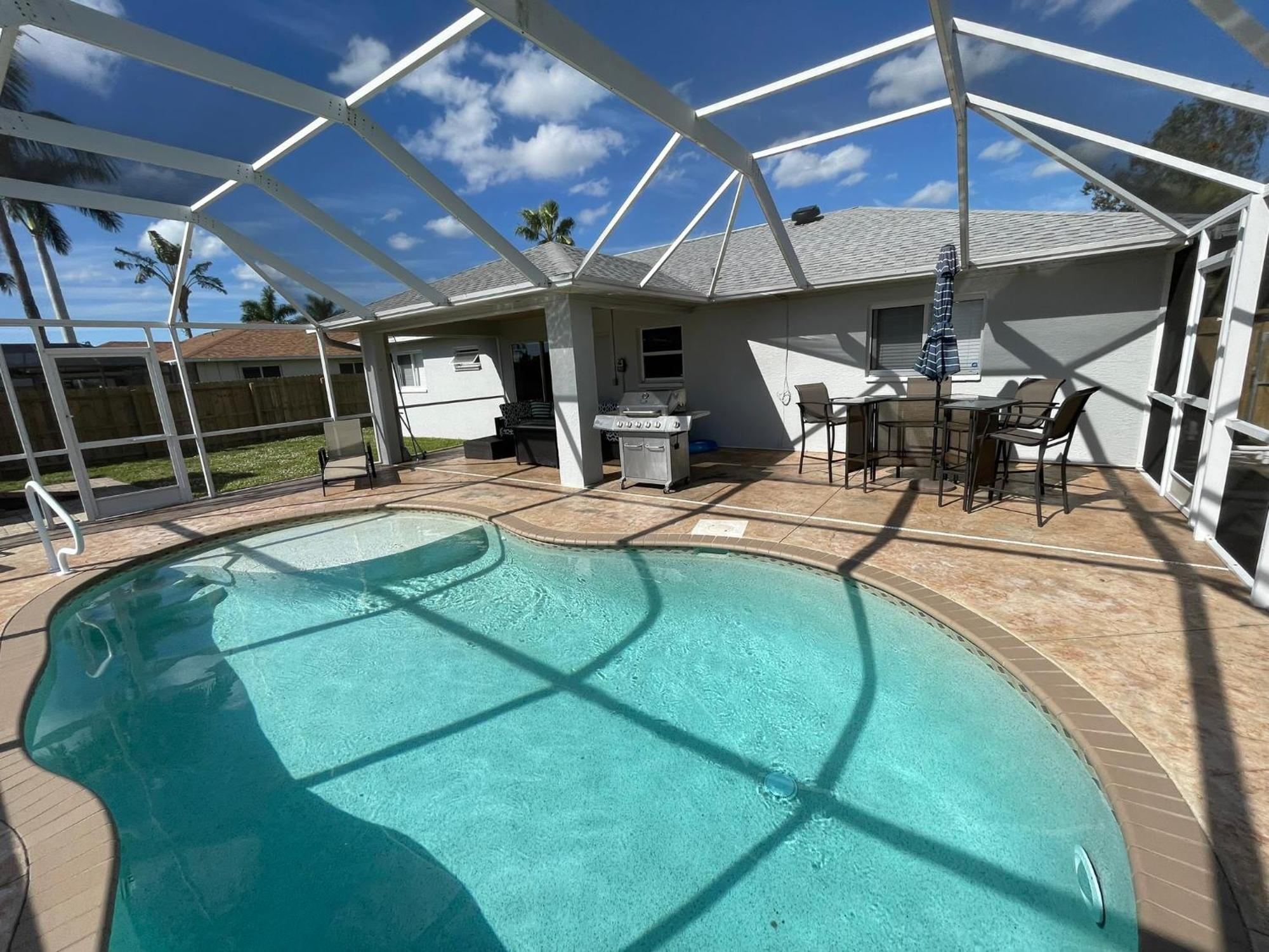 Beautiful Pool Home With Sleeping For 8 For Lovelypeople Cape Coral Exterior foto